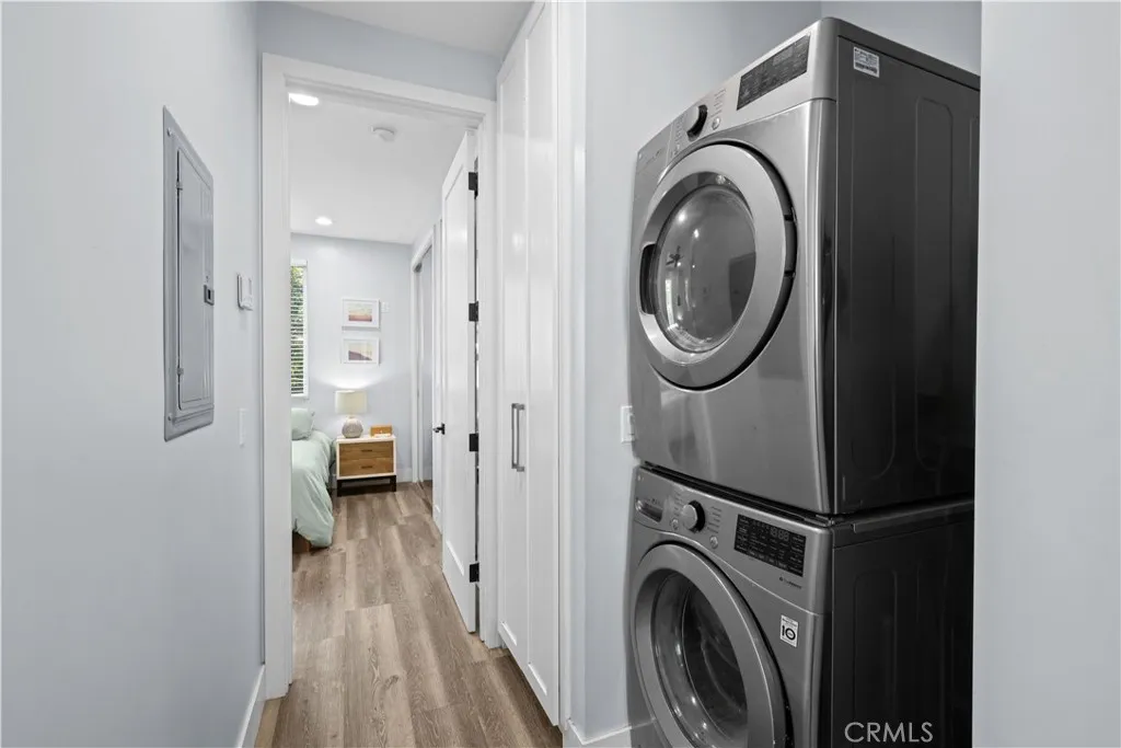 521 Penn Street, El Segundo, California 90245 home-pic-39